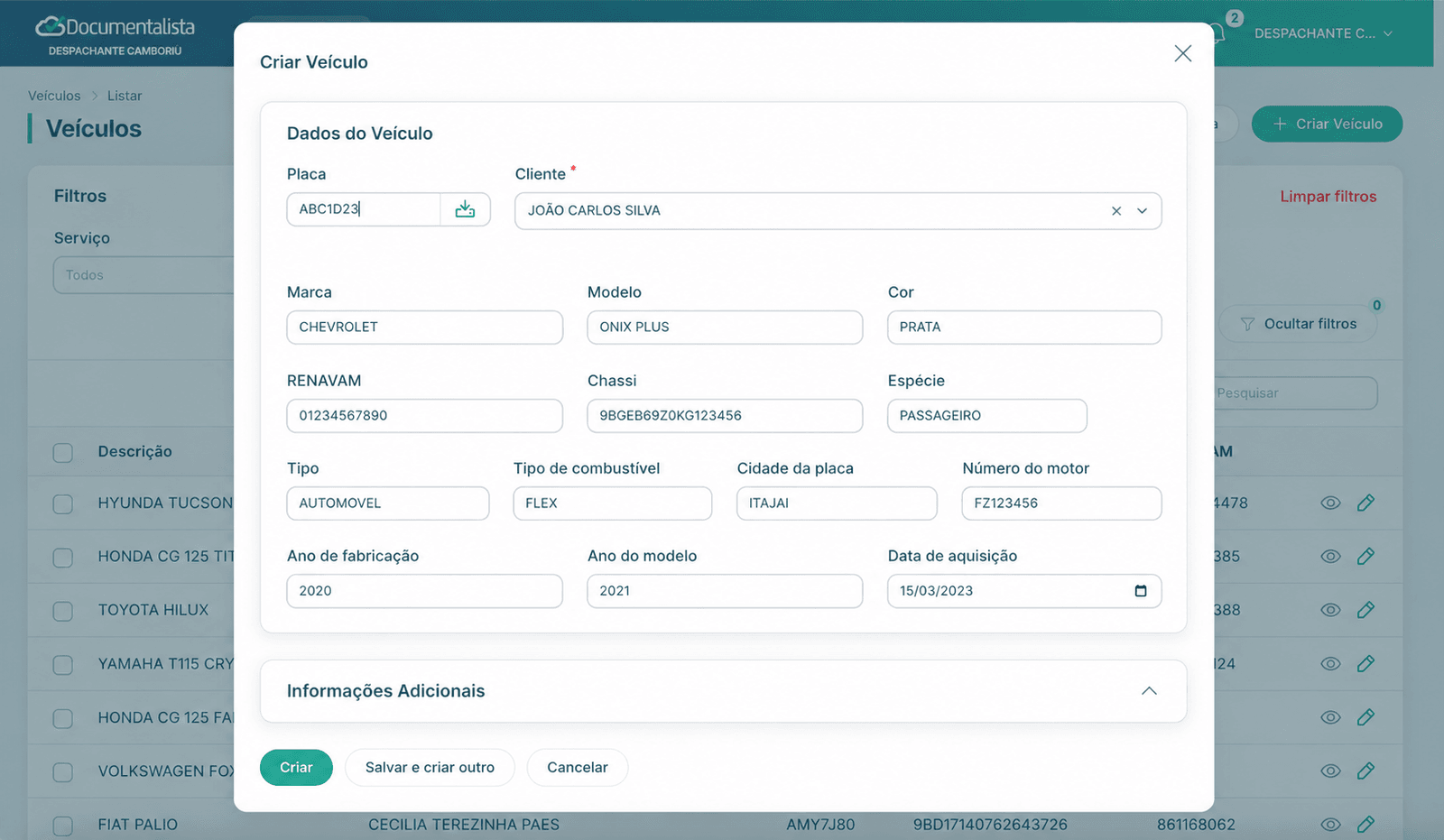 Gestão de cadastros de clientes e veículos no software Documentalista